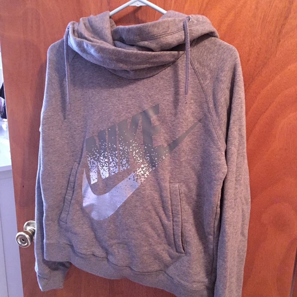 NIKE Women’s hoodie